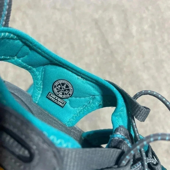 Keen Whisper Sandal Teal Black Waterproof Elastic Strap Women’s Size 6 - Picture 11 of 13